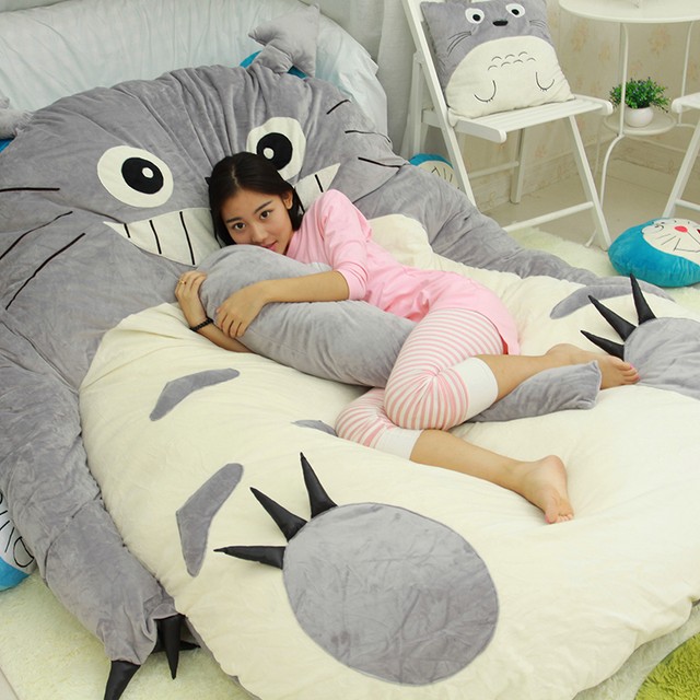 giant totoro