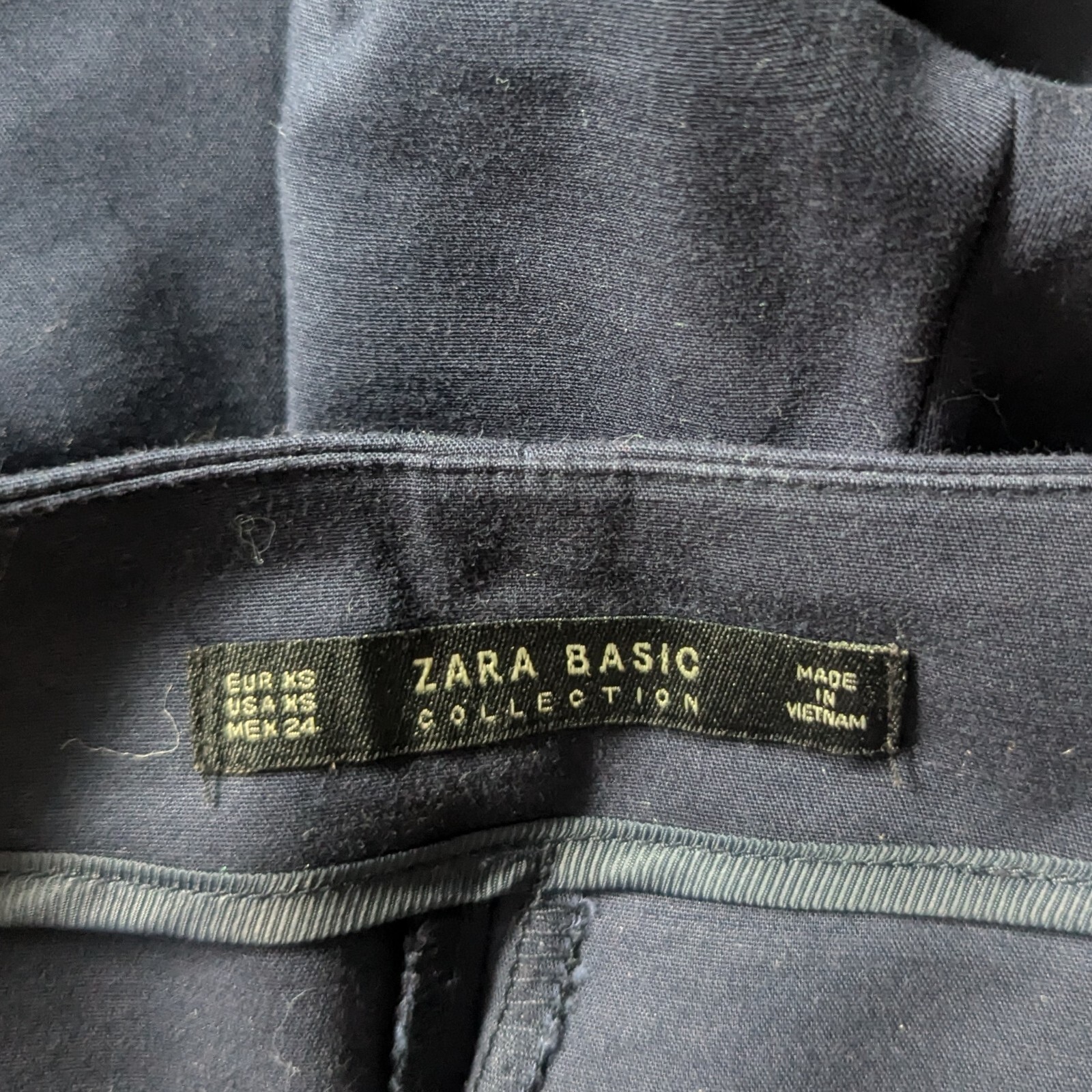 Zara Basic Navy High Waisted Side Zip Shorts size… - image 3