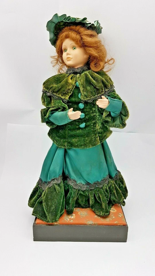 ANCIENNE POUPEE AUTOMATE MUSICALE - - Photo 3/4