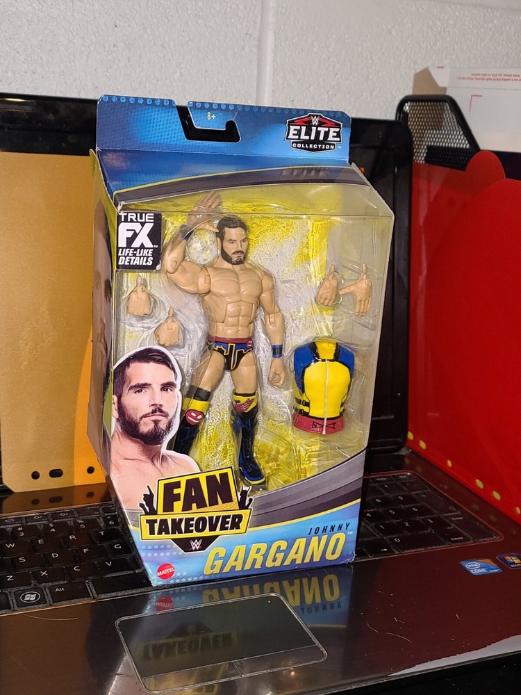 WWE Wrestling Elite Collection Fan TakeOver Johnny Gargano Action Figure