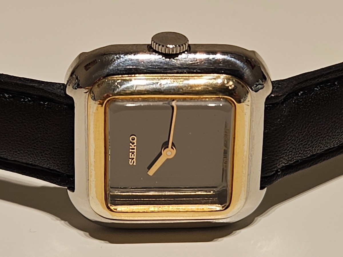 VINTAGE SQUARE LADIES JAPAN TWO TONE ST. STEEL MECHANICAL WATCH