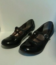 Girls Tap black shoes size 2 American Eagle