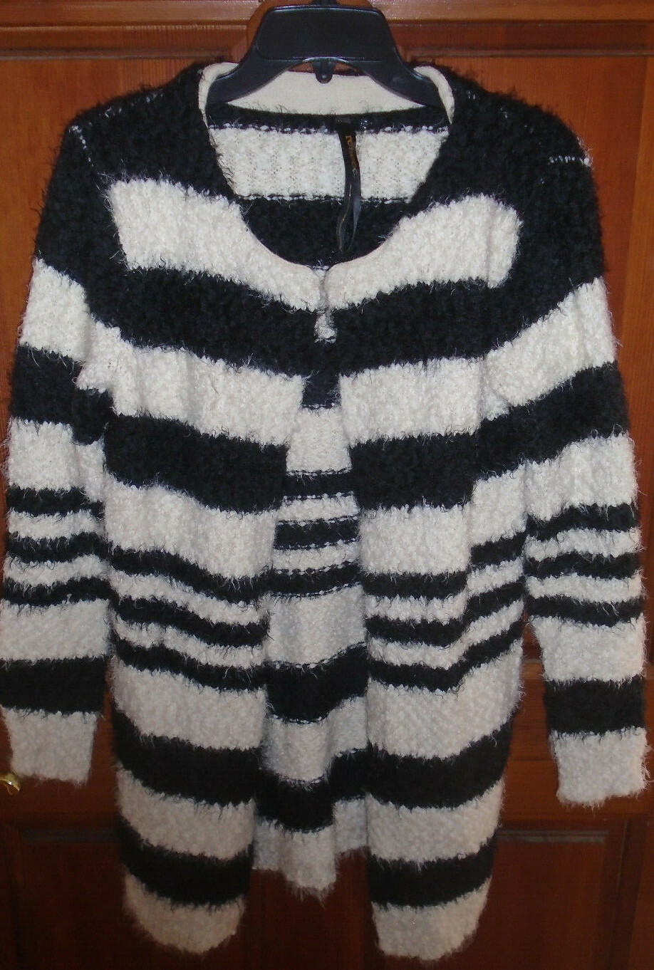 Picture 1 of 7