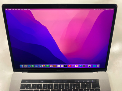 Apple MacBook Pro 15 2017 i7 2.9Ghz 16GB 512GB RADEON PRO 560 AU25