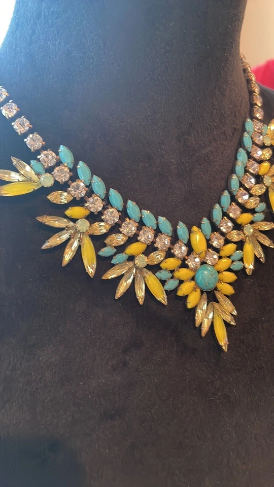 collar elizabeth cole declaración Foto 4 de 4