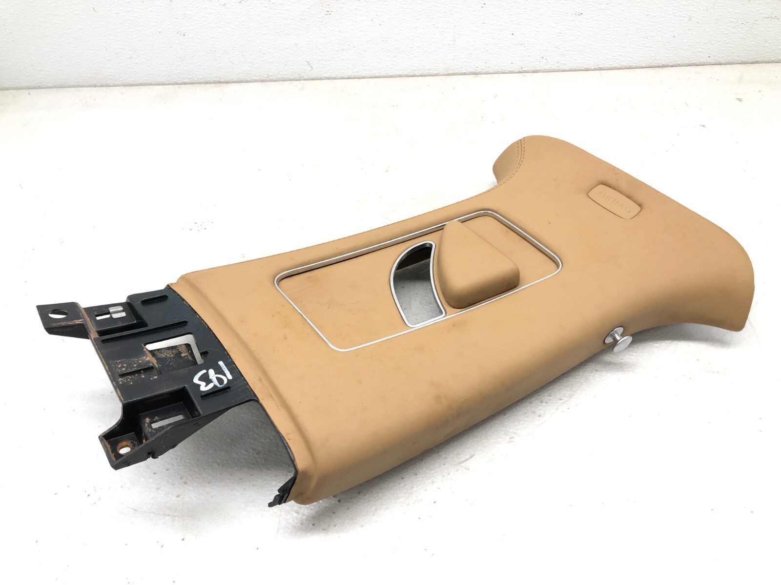 2014-2018 BENTLEY FLYING SPUR RIGHT PASSENGER UPPER B PILLAR TRIM COVER #NOTES