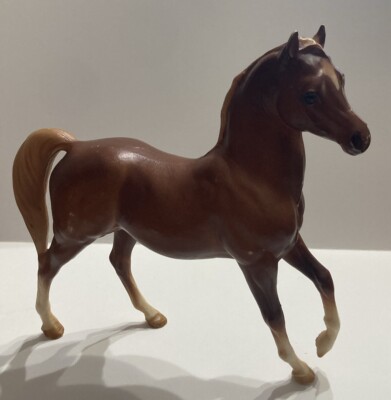 Vintage Breyer Classic Arabian Stallion Mold 1973 Brown Chestnut Horse USA