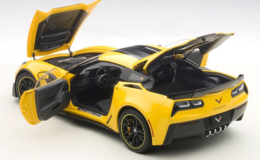 【美品】AUTOart1/18CORVETTE C7.R24HRS 2016 71260 AUTOart 1:18 Chevrolet Corvette (C7) Z06 C7.R Edition