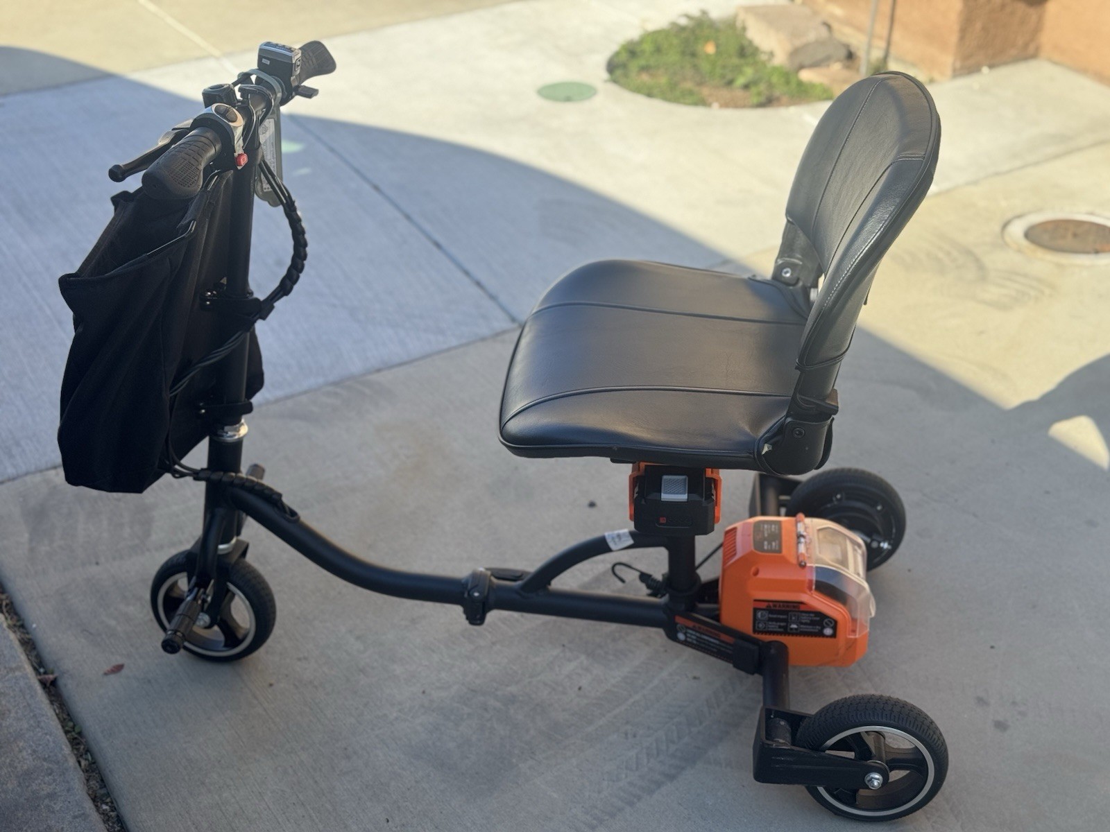 SuperHandy® Passport 3 Wheel Travel Folding Mobility Scooter