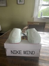 NIKE MIND 001 SLIDES BARELY GREEN WOMANS SIZE 9