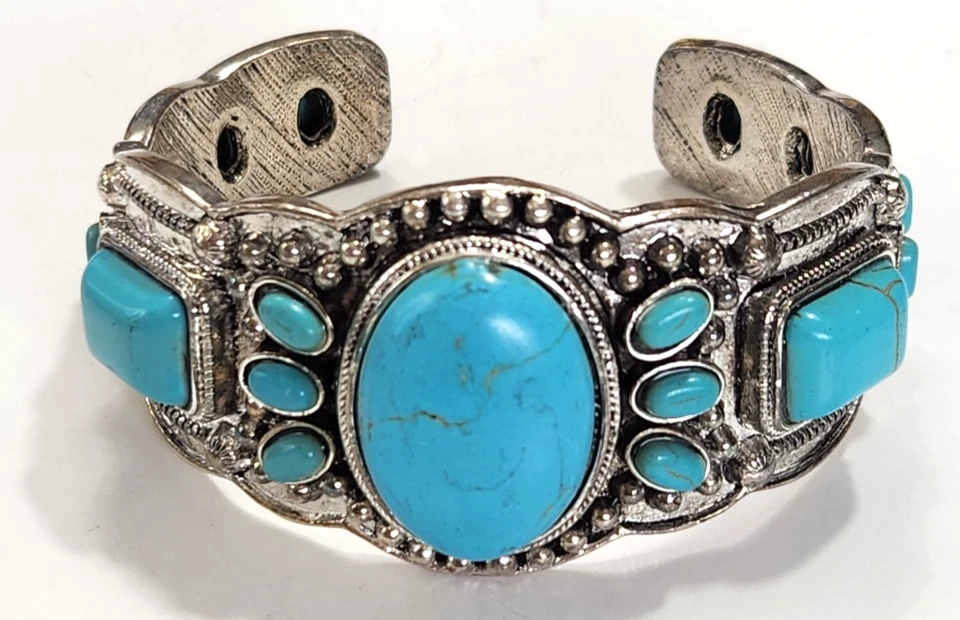 Brazalete Southwestern Silvertone Piedras Teñidas Imitación Turquesa Ancho Pesado Boho Foto 2 de 4