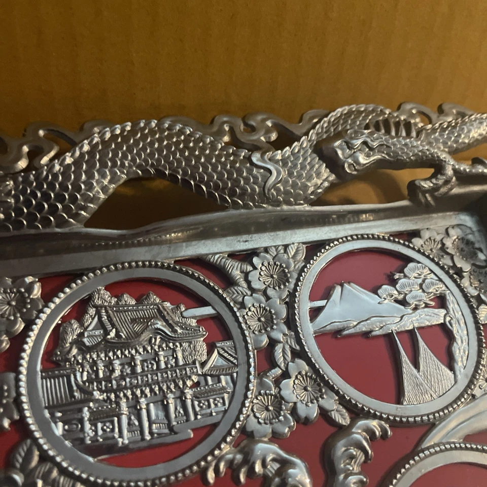 Chinese Scenic Tray Panels Depicting Torii gate, a temple, and Mount Fuji Etc - Image 4 of 4