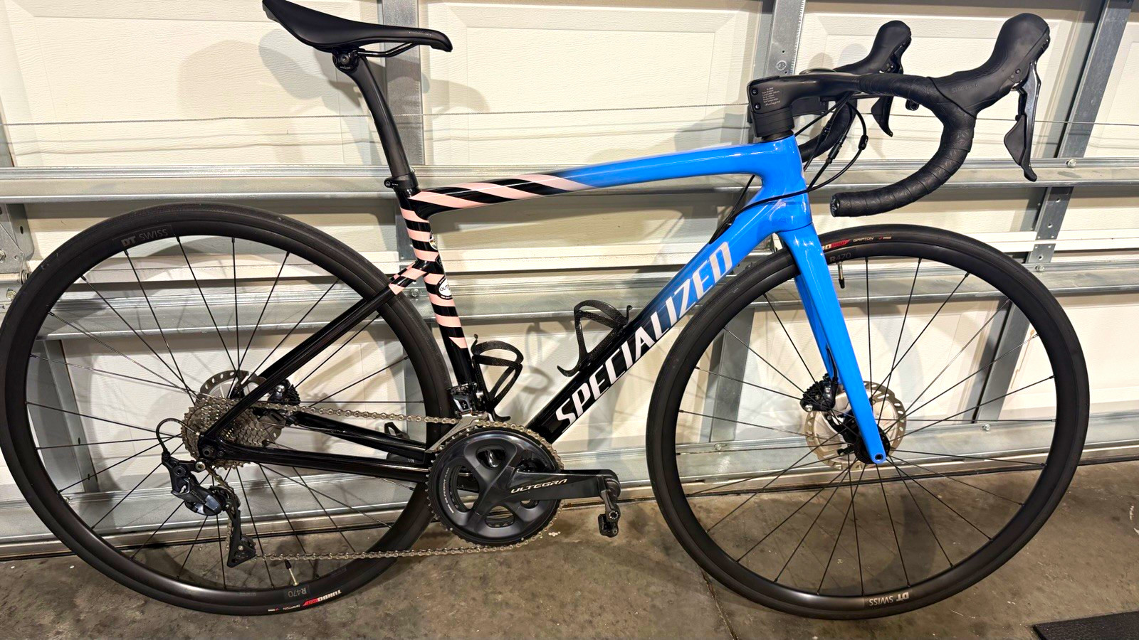 2021 Specialized Tarmac  sl6 disc comp Carbon Road Bike 52cm ultegra