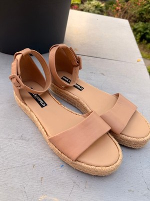 KARL LAGERFELD Adara Womens Nude Ankle Strap Espadrille Flat Sandals 7.5M US 38B