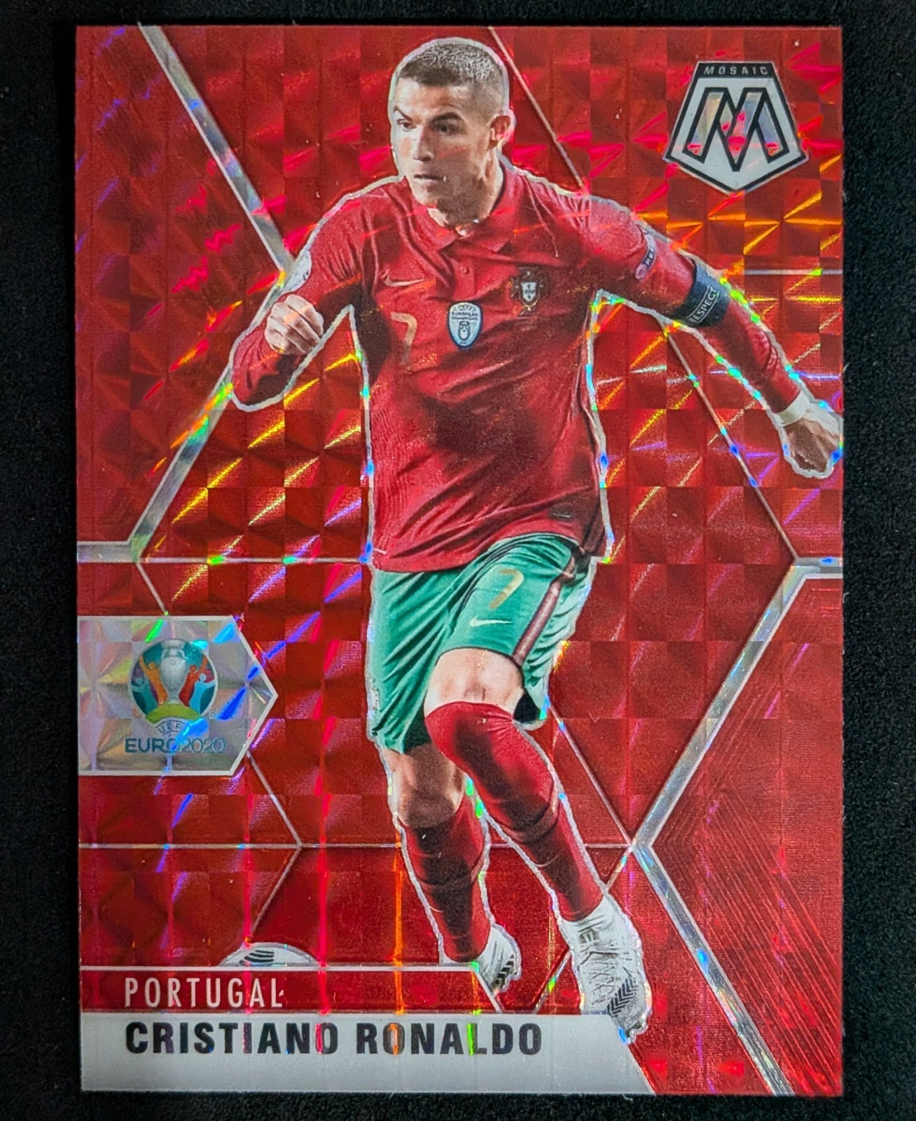2021 Mosaic Euro Soccer #160 CRISTIANO RONALDO Red Mosaic Prizm