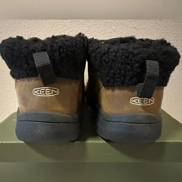 Stivali Keen Kootenay IV Mid WP LK Bambino taglia 10 $75 al dettaglio Nuovi con scatola