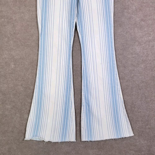 CELLO Jeans Women's 7 High Rise Flare Bell Bottoms Light Wash Raw Hem Hippie Y2K - Picture 4 of 10