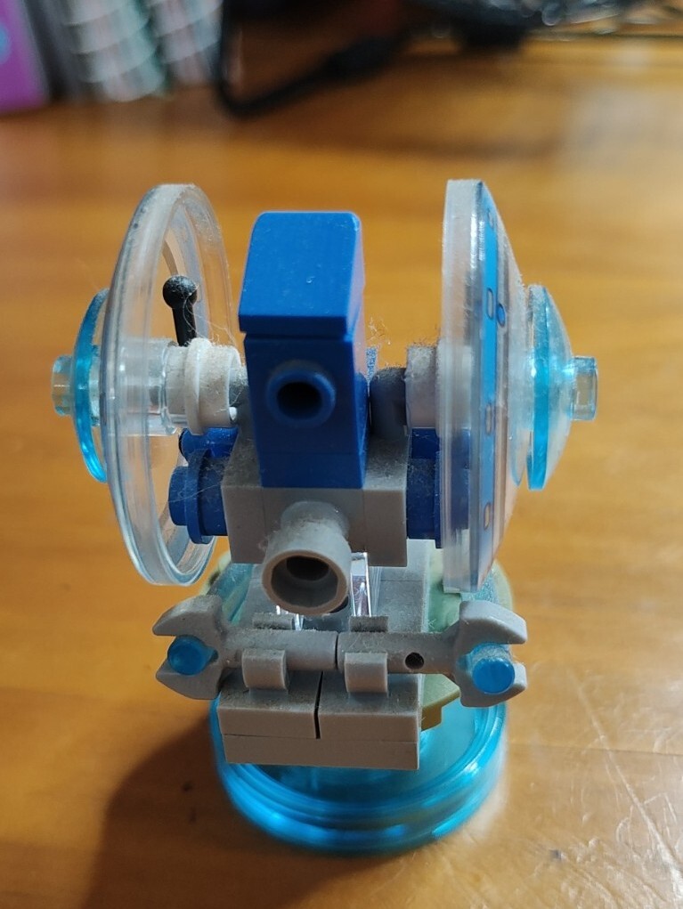 Picture 2 of 4