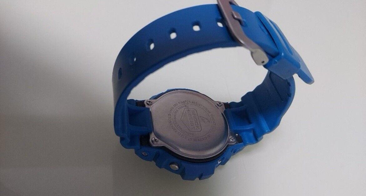CASIO G-SHOCK DW-6900MM BLUE Smurf Crazy Colors dw6900mm2 CASIO G-SHOCK DW-6900MM BLUE Smurf Crazy Colors dw6900mm2