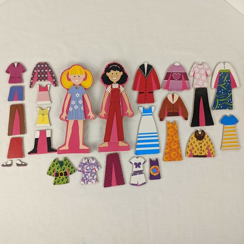 Lot of Melissa And Doug Wooden Magnetic Dress Up Dolls with Clothes Girls 30 pc