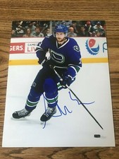 Alexander Edler Autographed 8x10 Photo Vancouver Canucks Kelowna Rockets Sweden