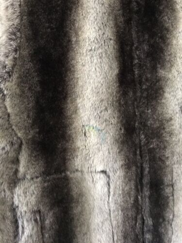 Sport Haley Women’s Gray Reversible Faux Fur Vest Coat Jacket Size Medium - Picture 2 of 8