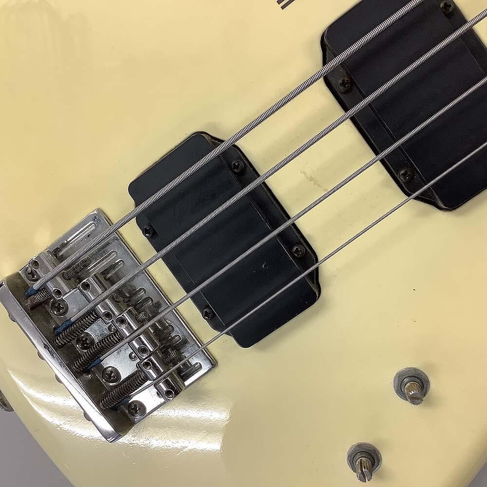 YAMAHA MB-III Electric Bass Guitar w/ Case Tested Sound
