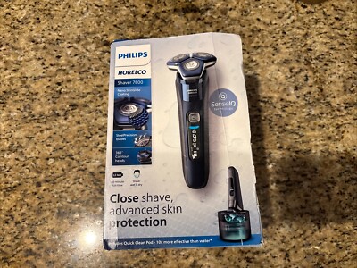 Philips Norelco Shaver 7800 Rechargeable Wet & Dry Electric Shaver S7885/85