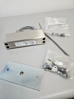 SECURITRON M62FD  MAGNALOCK 1200 LBS ASSA ABLOY 12/24V-Face Mnt
