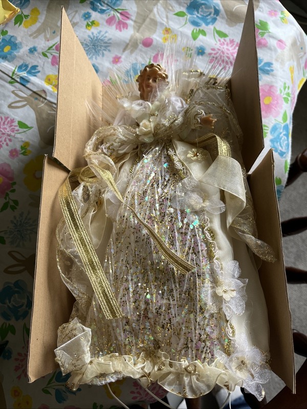 FIBER OPTIC ANGEL TREE TOPPER CHRISTMAS RELIGIOUS  DECOR NEW IN BOX