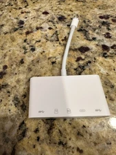 5-in-1 iPhone Lightning SD Card Reader, USB-C, USB-A ports Memory Card Adapter