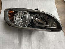 VOLVO V60 S60 2015 2014 Faro proiettore alogeno destro guidatore O/S RHD 31420118 BUONO