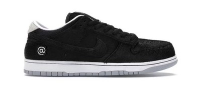 Nike SB Dunk Medicom Black Size 8