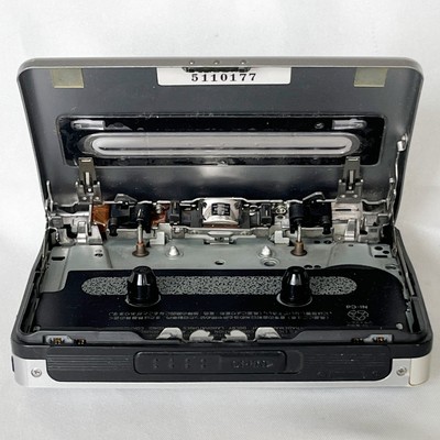 SONY WM-GX688 Silver Recording Walkman Cassette Player From Japan