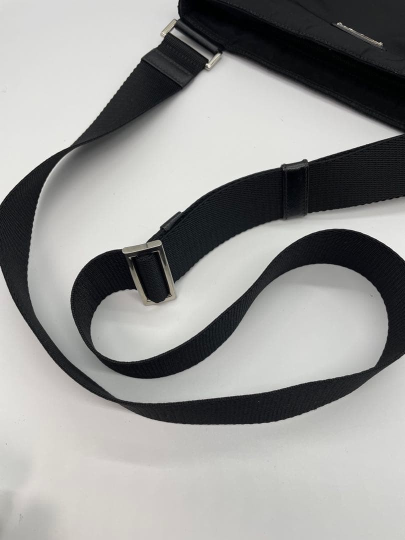 PRADA Black Nylon Shoulder Bag thumbnail 3
