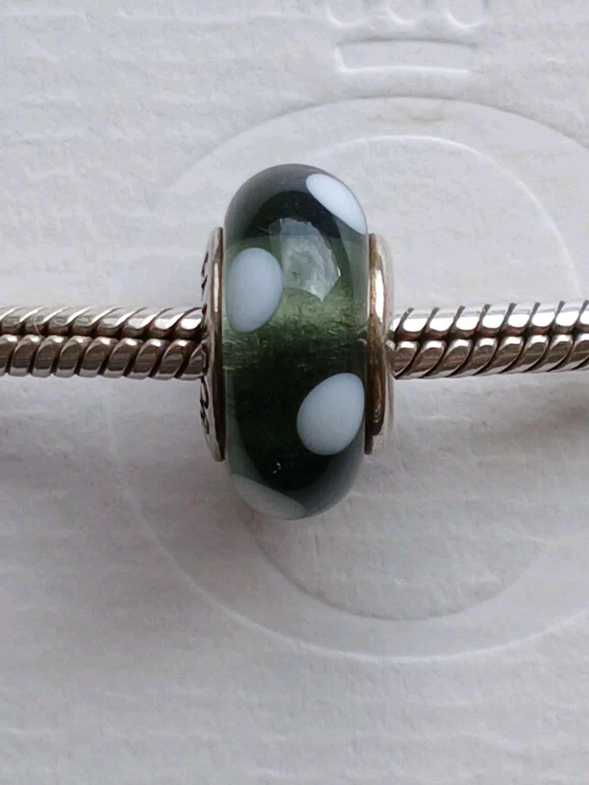 Original  Pandora Element, Charm Murano, grau, weiße Punkte, retired