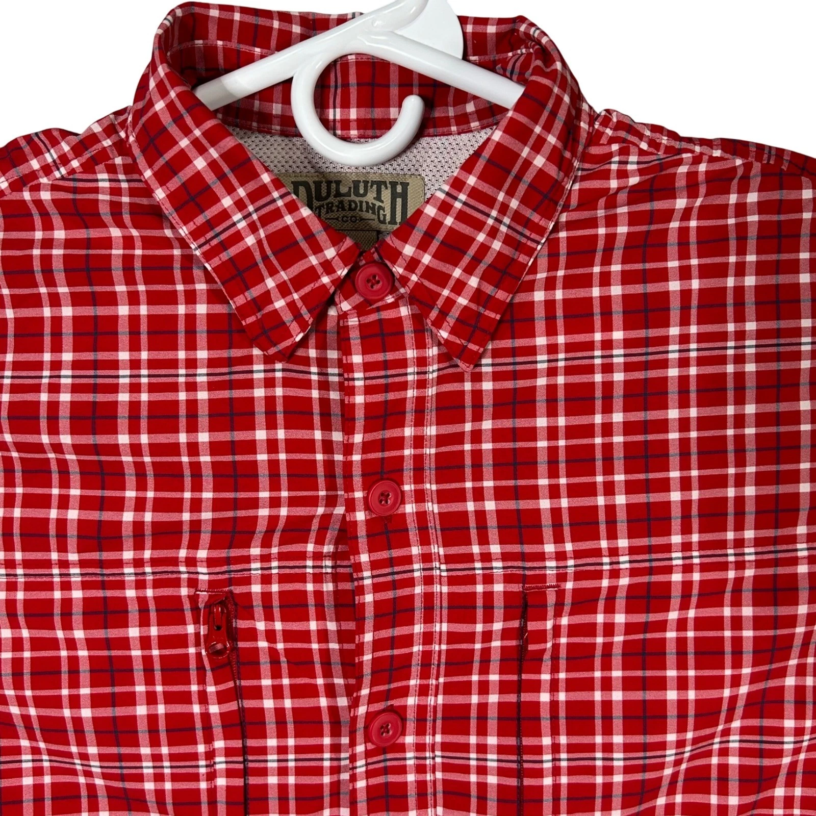 Duluth Trading Co Men's Medium Red Plaid Button Down Long Sleeve Shirt