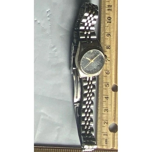 Vintage Seiko Two Tone Watch Quartz Movement