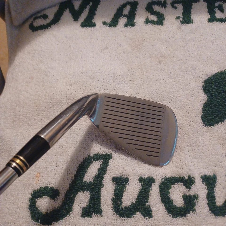 Mizuno Cimarron 8 Iron Dynaflex 10 R Flex Steel Shaft RH Putter Grip! 33.5 In - Image 2 of 4