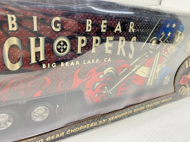 Caminhão reboque trator Big Bear Choopers 1:32 Kenworth na caixa 2005 - Imagem 3 de 4