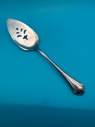 FALKIRK by ONEIDA ~ Pie Server GLOSSY (9. 3/8")