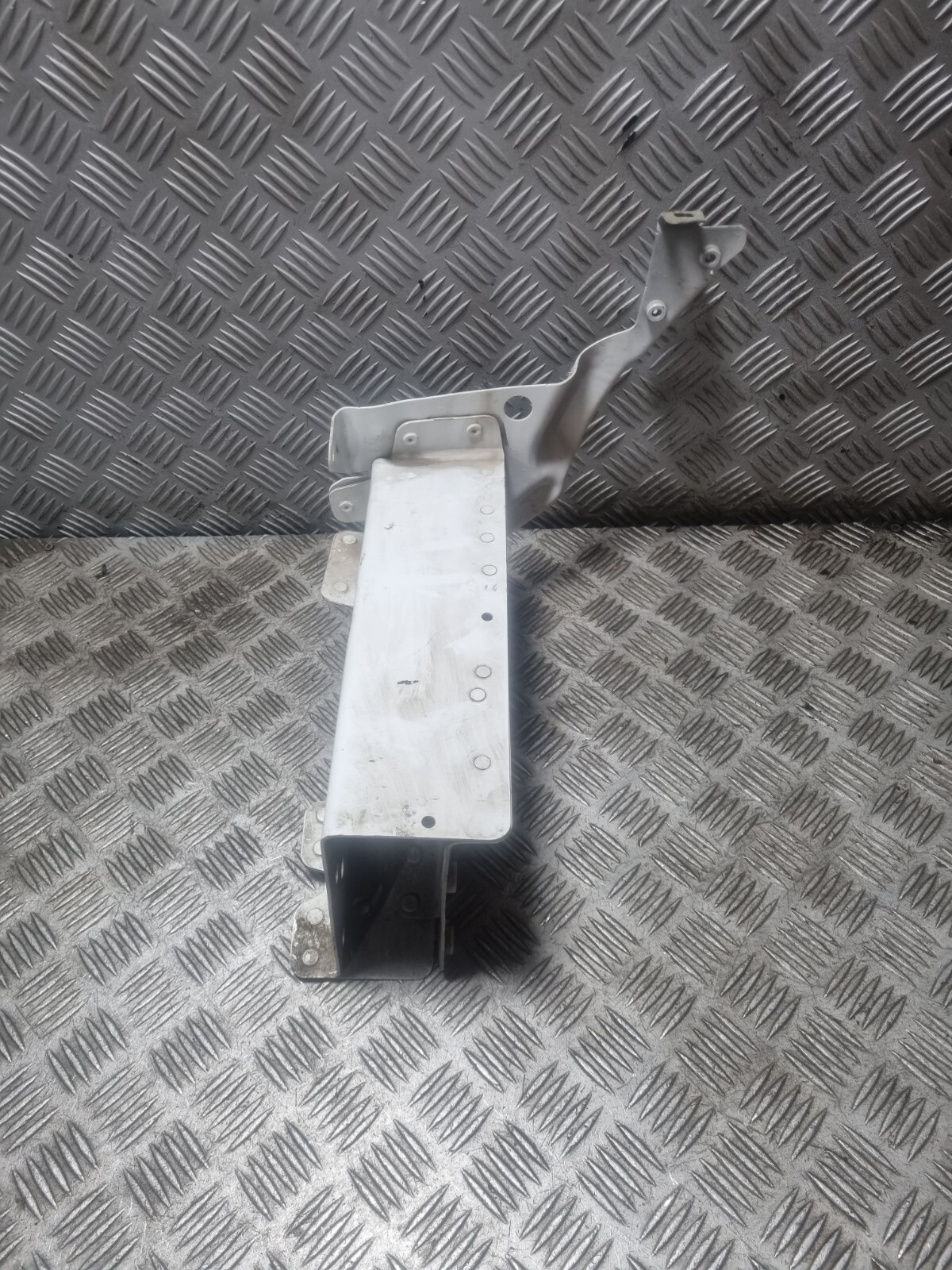 JAGUAR XK X150 FAHRWERK BEINVERLÄNGERUNG FAHRERSEITE 2010