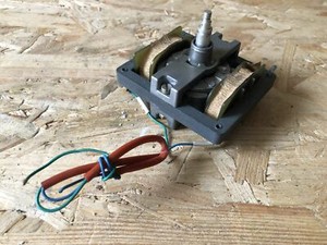 Motor für Plattenspieler Bruns Combo