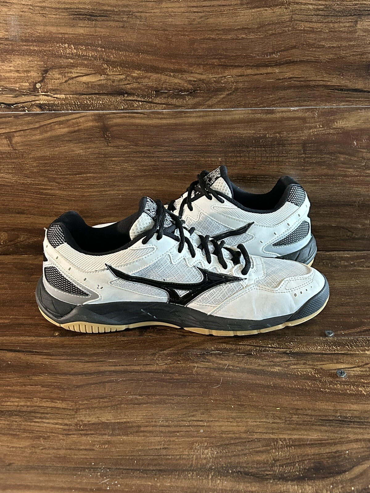 Mizuno Wave Supersonic Volleyball Shoes Womens 11 White Black Indoor eBay