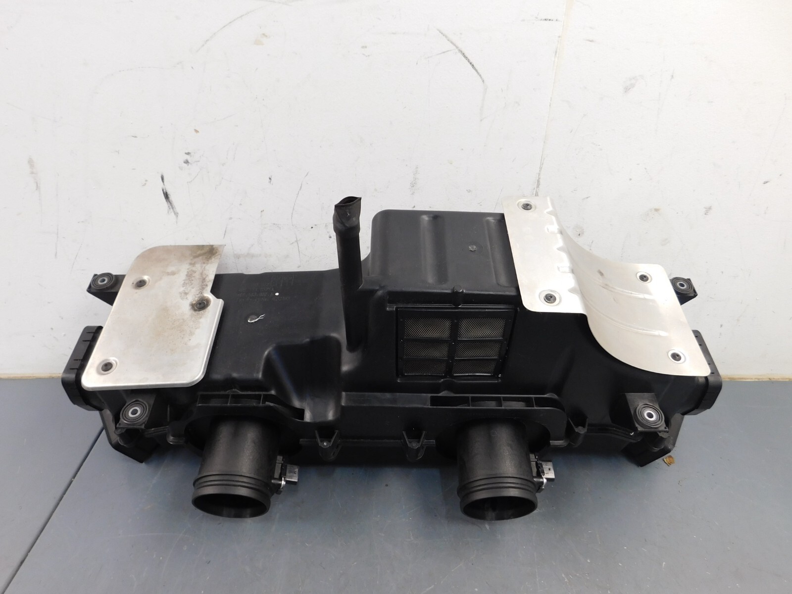 2010 11 12 13 14 Lamborghini Gallardo Air Cleaner Assembly / Ducts #9222 D7