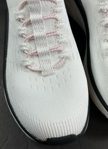 Skechers D'Lux Walker / STAR STUNNER / Womans / WHITE-BLACK-PINK / NIB/ Reg $95 - Picture 3 of 9