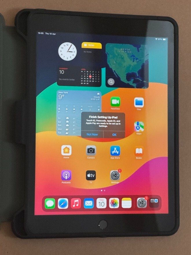Apple iPad第9世代64GB A2604 Wi-Fi Cellular Apple iPad (9th Generation) A2604 64 GB, Wi-Fi + 4G, 10.2 in