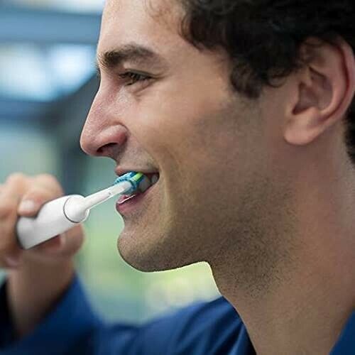 Spazzolino elettrico sonico Philips Sonicare DiamondClean 9000 HX9917/88, Bianco - Foto 2 di 7