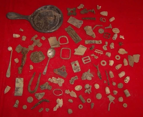 LOT OF DUG CIVIL WAR CAMP REELICS Mclean Near Camp Pierpoint Hammond Collectio