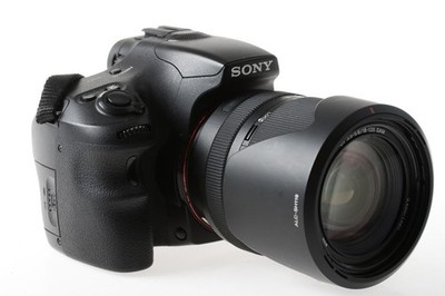 SONY Alpha 65 mit SAM 18-135mm f/3,5-5,6 - SNr: 4721294